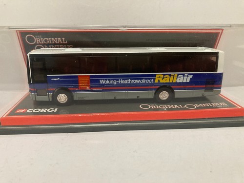 Corgi 42710 van - 42710, alizee