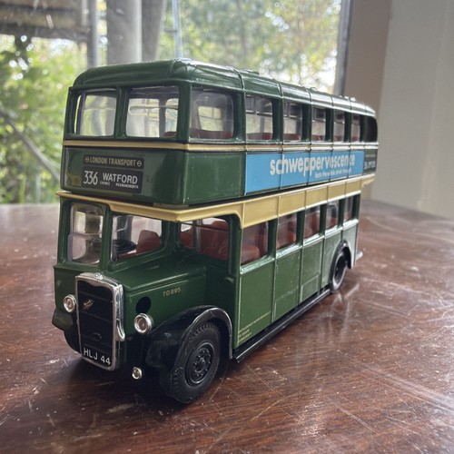 Corgi ecw double deck - double,