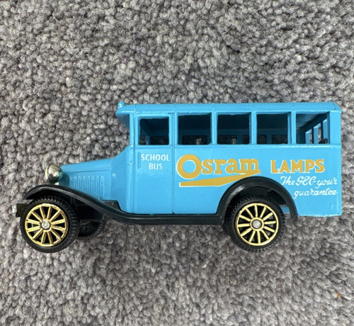 Corgi bedford bus - corgi, lamps