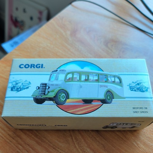 Corgi bedford bus coach - corgi,