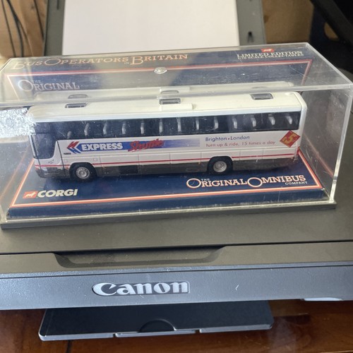 Corgi 43302 plaxton - 43302, premiere