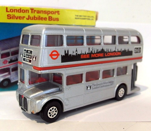 Corgi 12cm long - diecast,