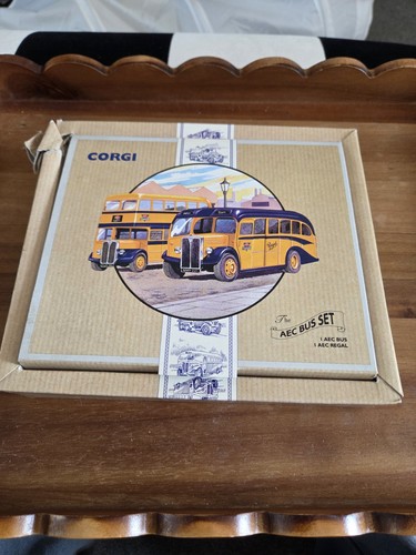 Corgi diecast 96990 - corgi, aec